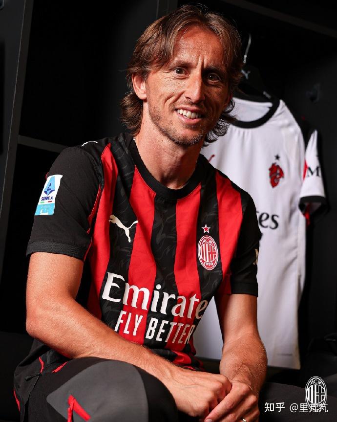 🔥 曼联在过去25场对阵升班马的英超比赛中保持不败，战绩为22胜3平，上一次失利是2021年11月客场1比4不敌沃特福德。[via BBC] 来源：The United Stand