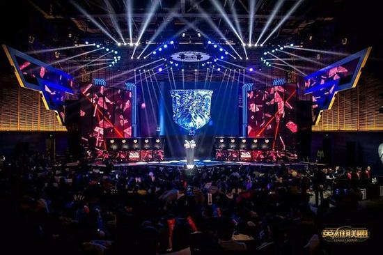 胶着状态 胶着状态