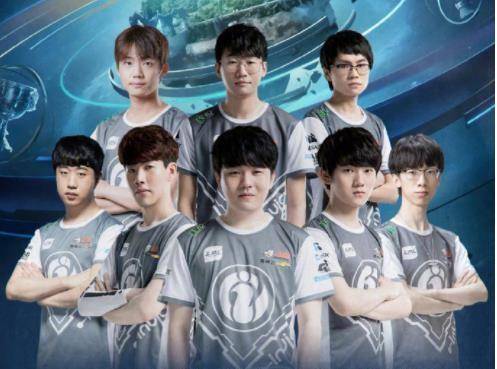 土球员的锻 土球员的锻